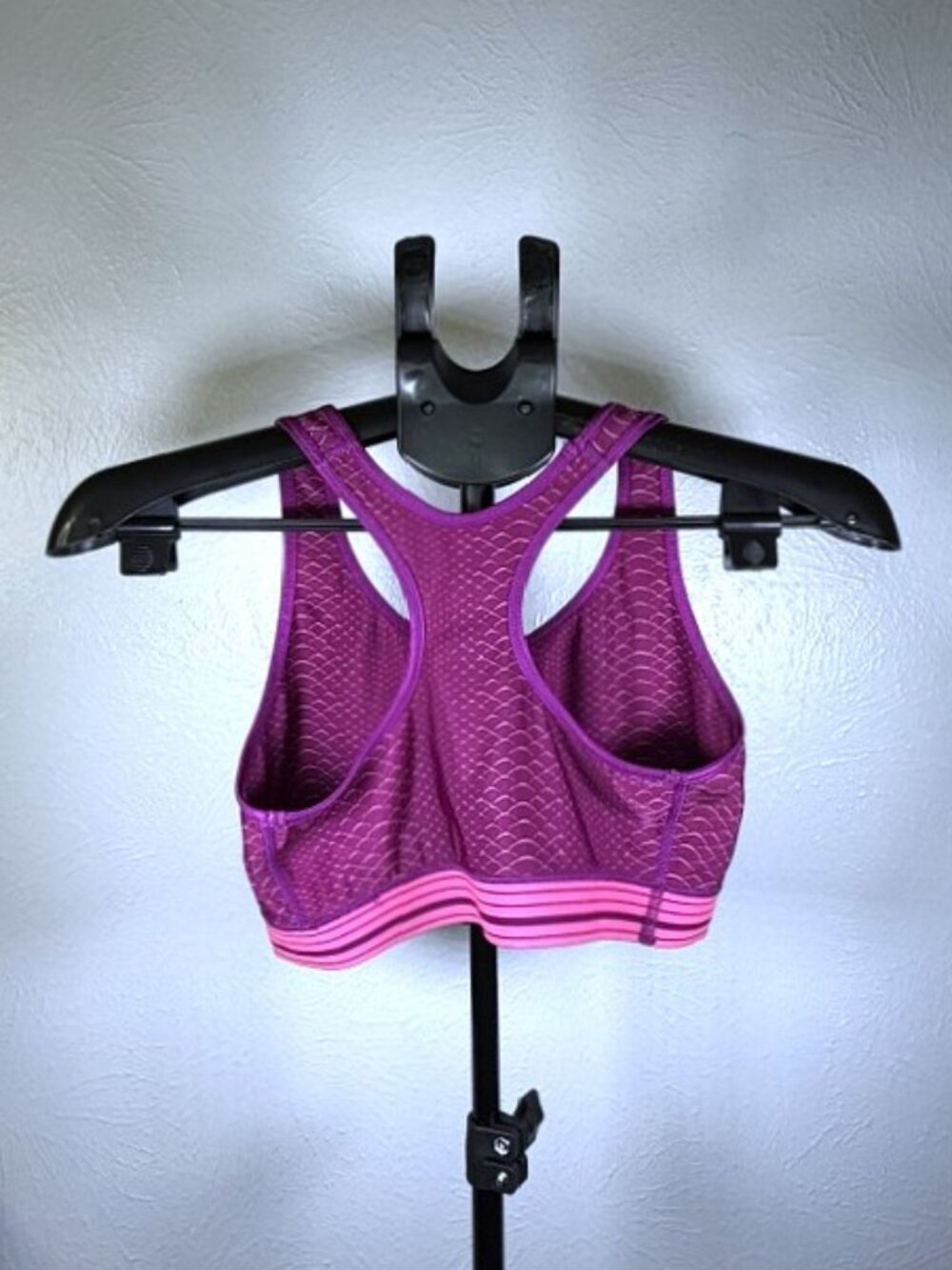 Under Armour - Picture 3 of 3